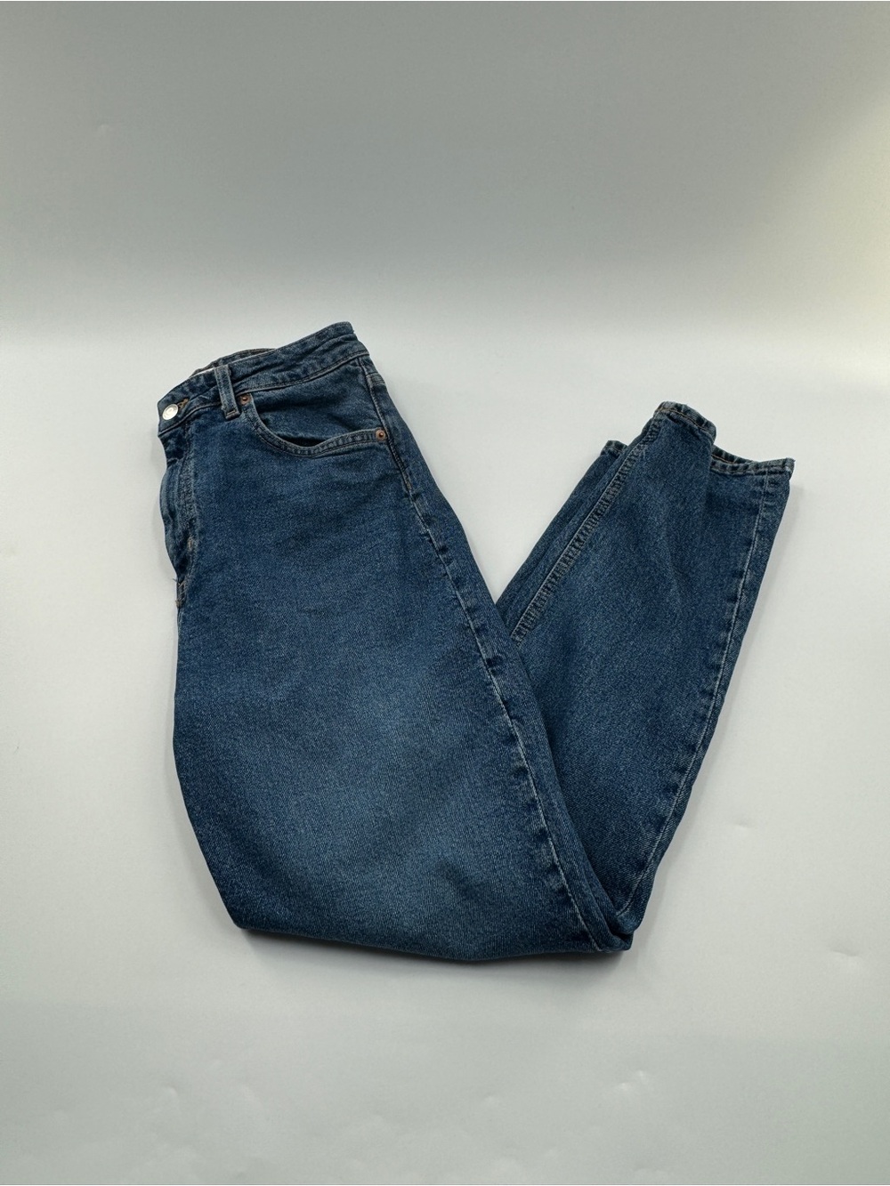 H&M High Rise Straight Leg Jeans Women’s Size 8 Medium Wash Denim